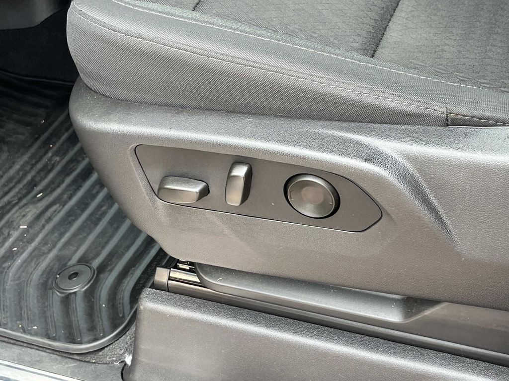 2026 Chevrolet Silverado 1500 LT - Photo 27