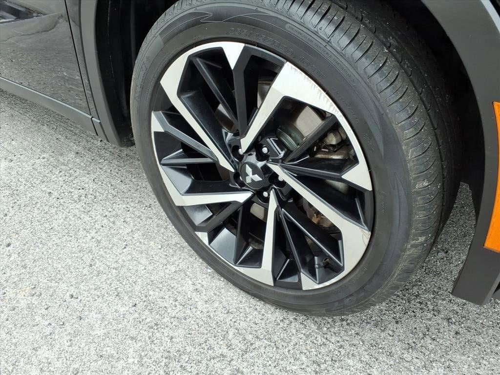 Used 2024 Mitsubishi Outlander SE SUV