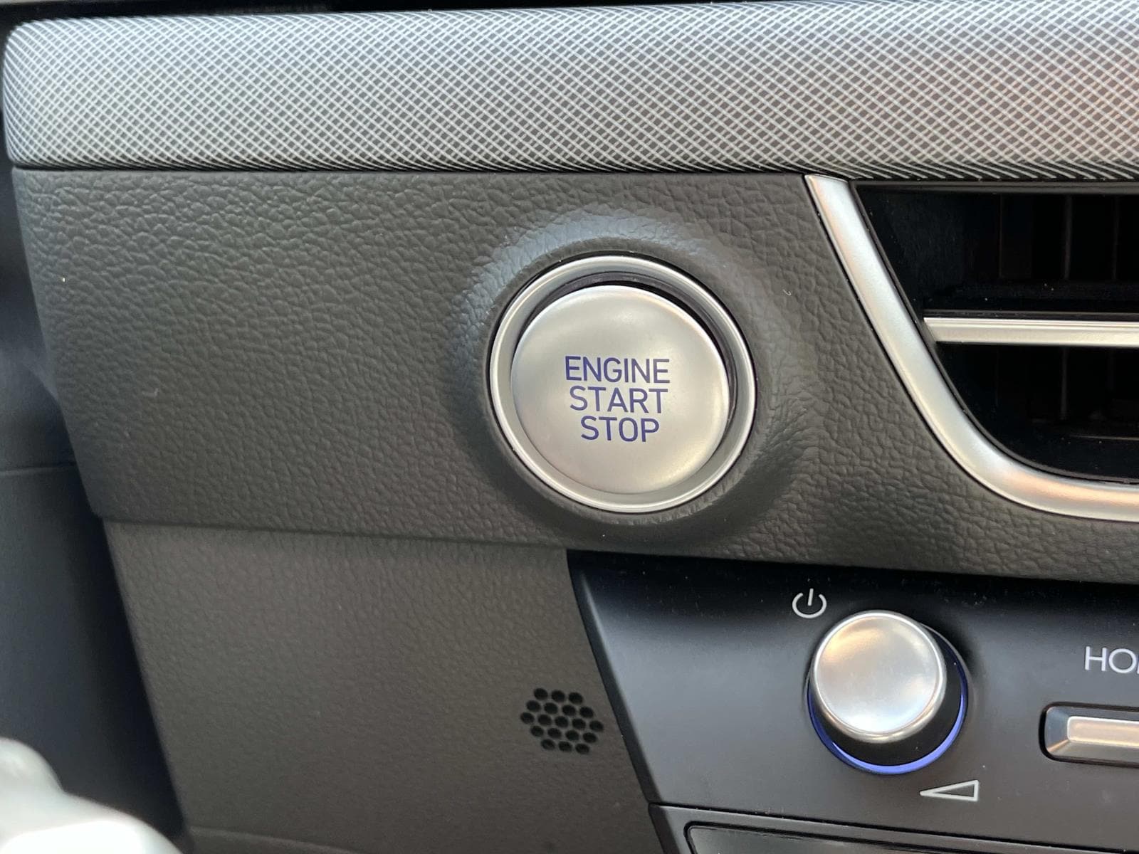 2025 Hyundai Sonata SEL - Photo 32