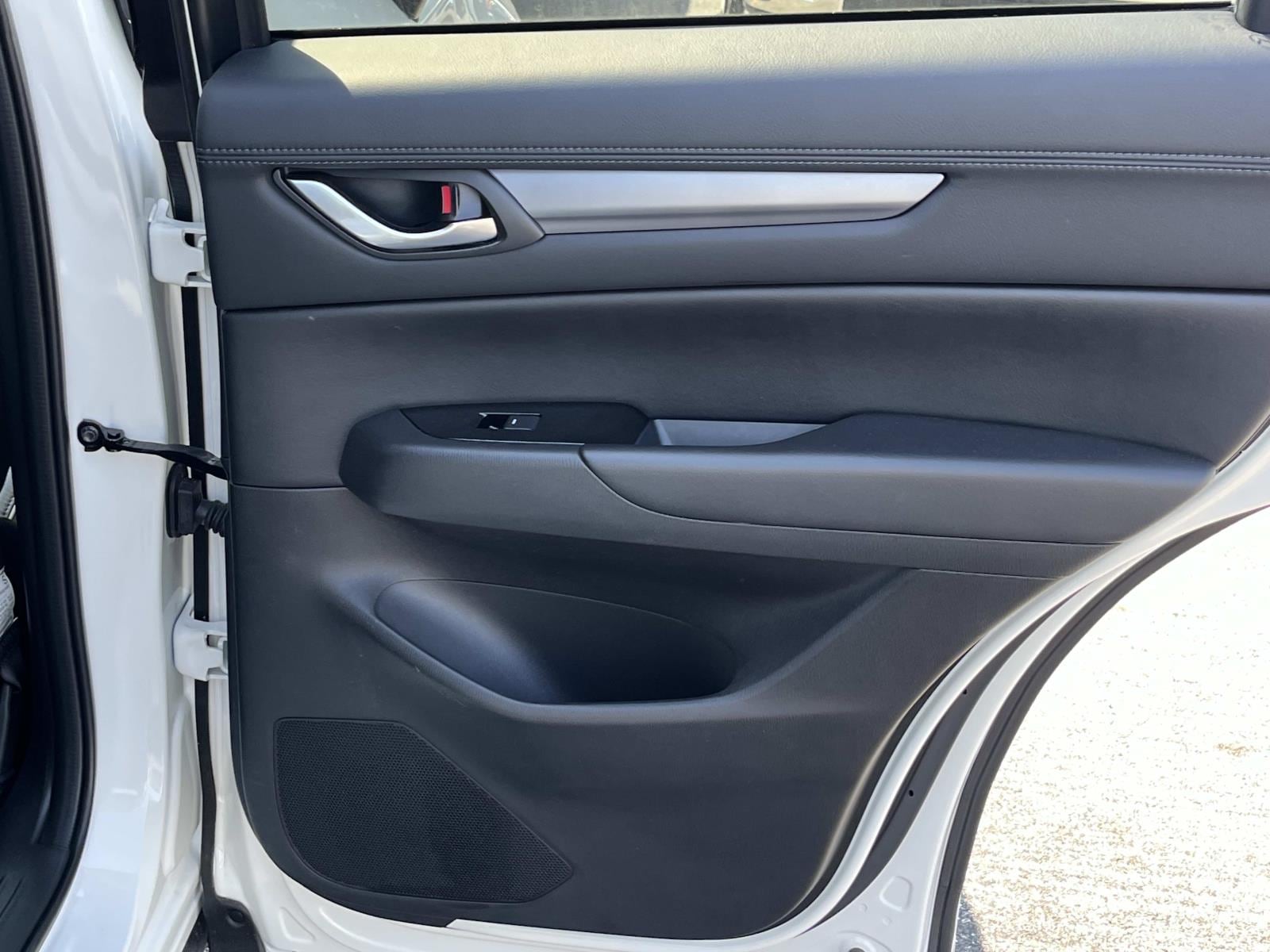 2025 Mazda CX-5 S Preferred package - Photo 21