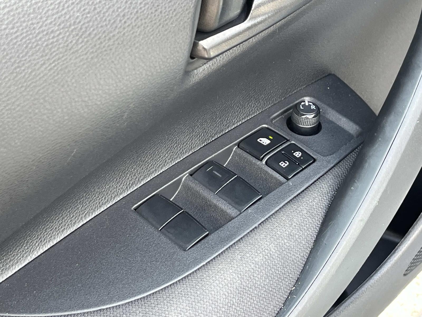 2024 Toyota Corolla LE - Photo 25