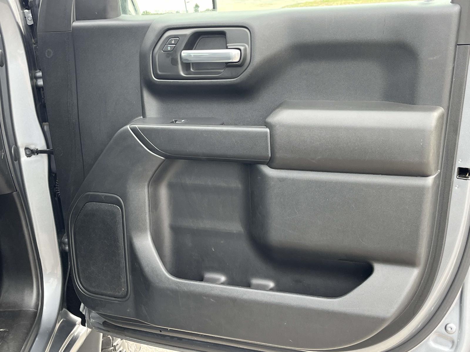 2021 Chevrolet Silverado 1500 Custom - Photo 22