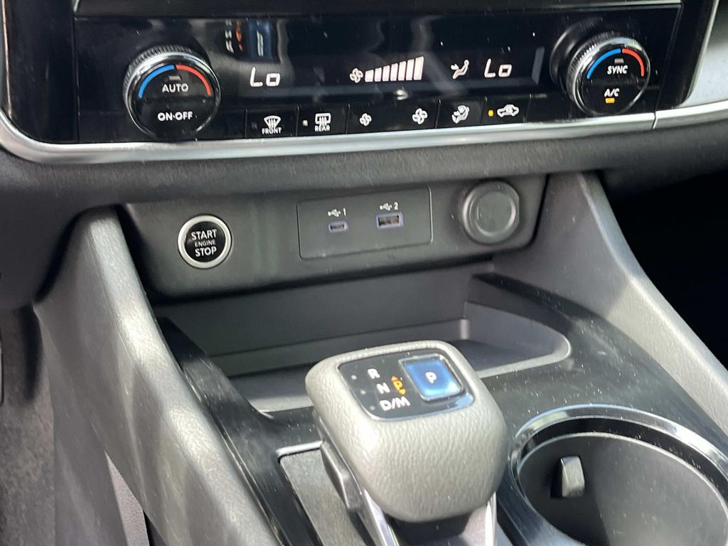 2022 Nissan Rogue SV - Photo 31