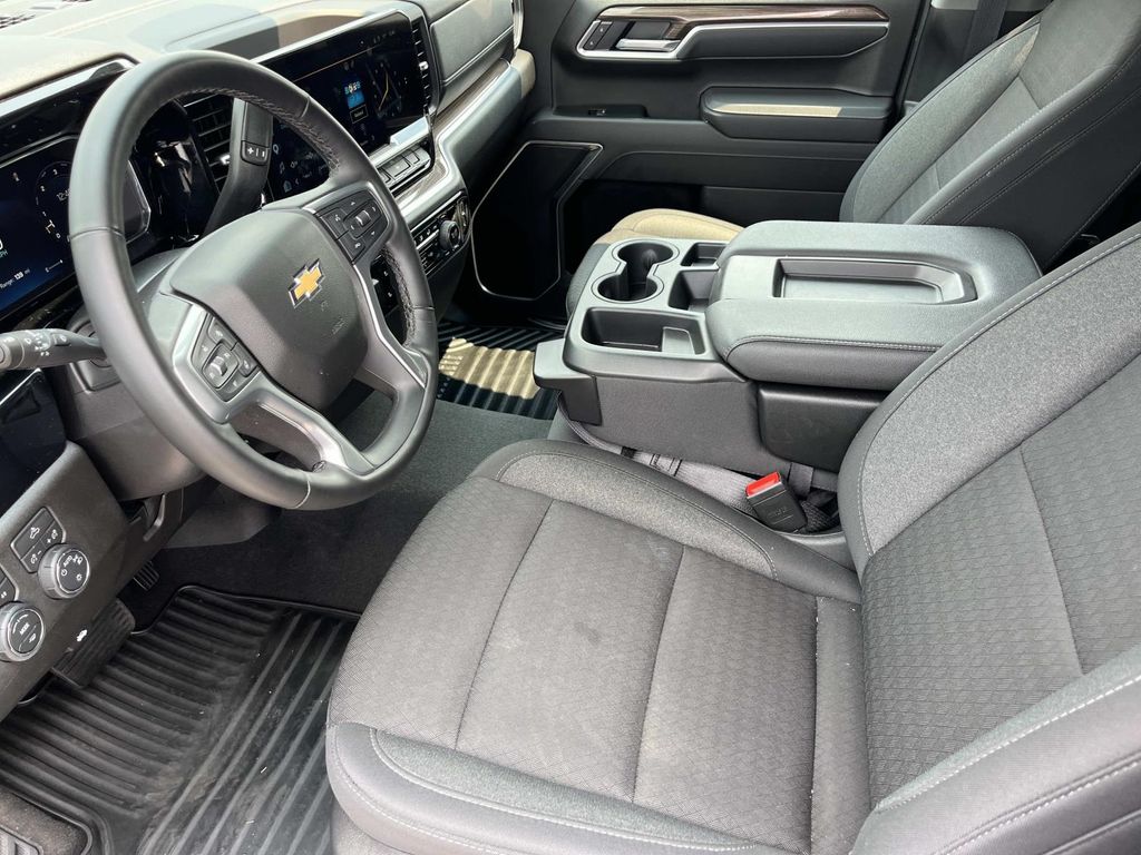 2026 Chevrolet Silverado 1500 LT - Photo 25