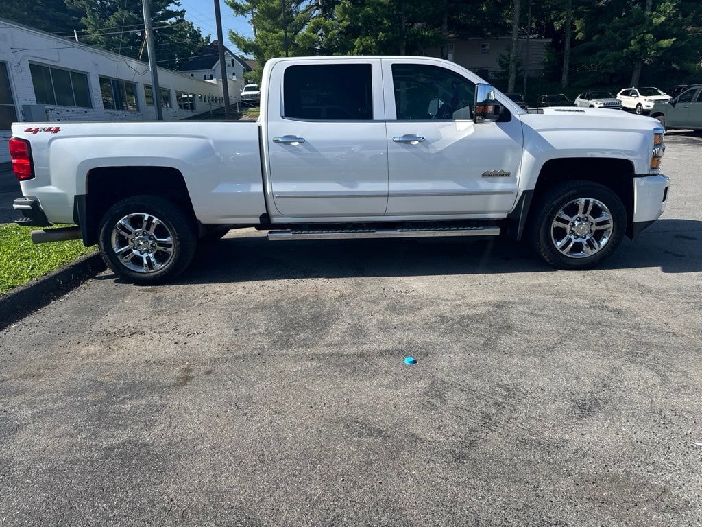 Used 2019 Chevrolet Silverado 2500 HD High Country Truck Crew Cab