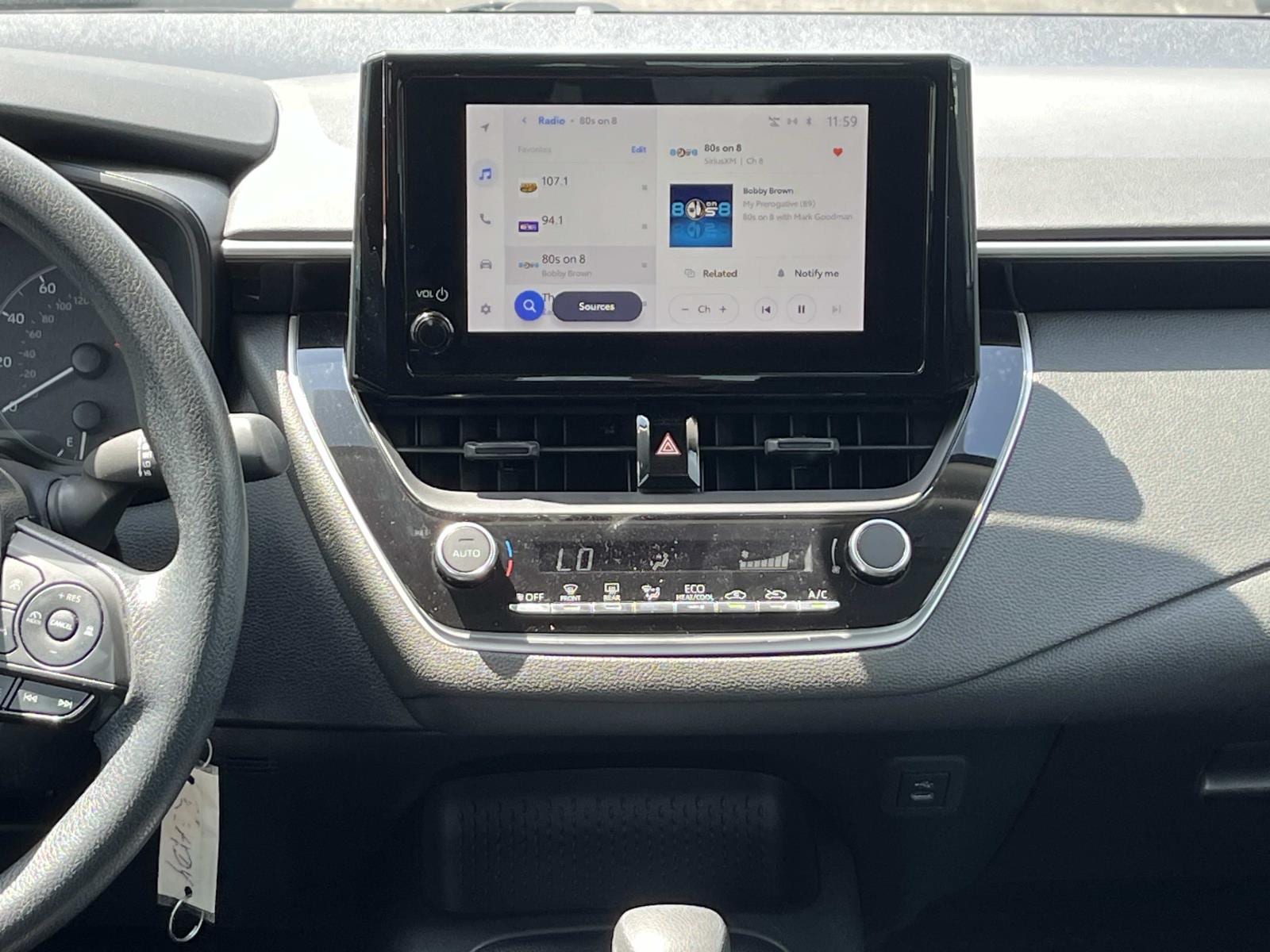 2024 Toyota Corolla LE - Photo 16