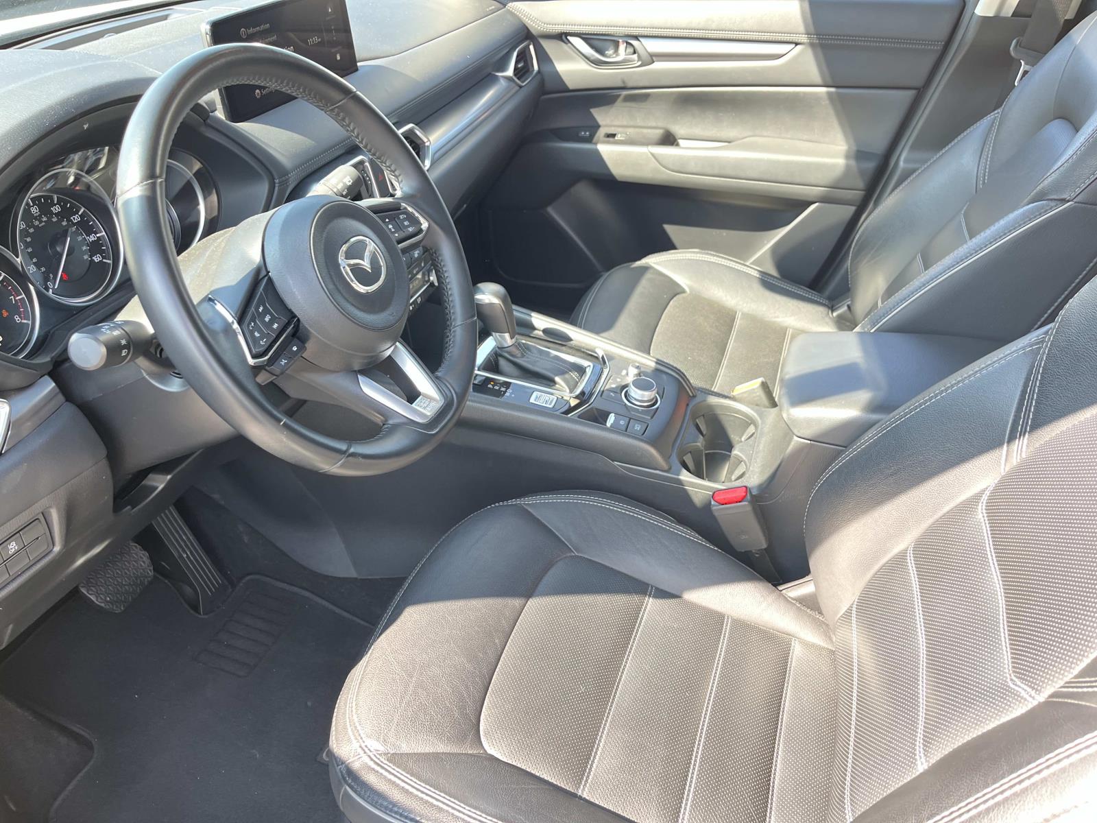 2025 Mazda CX-5 S Preferred package - Photo 27