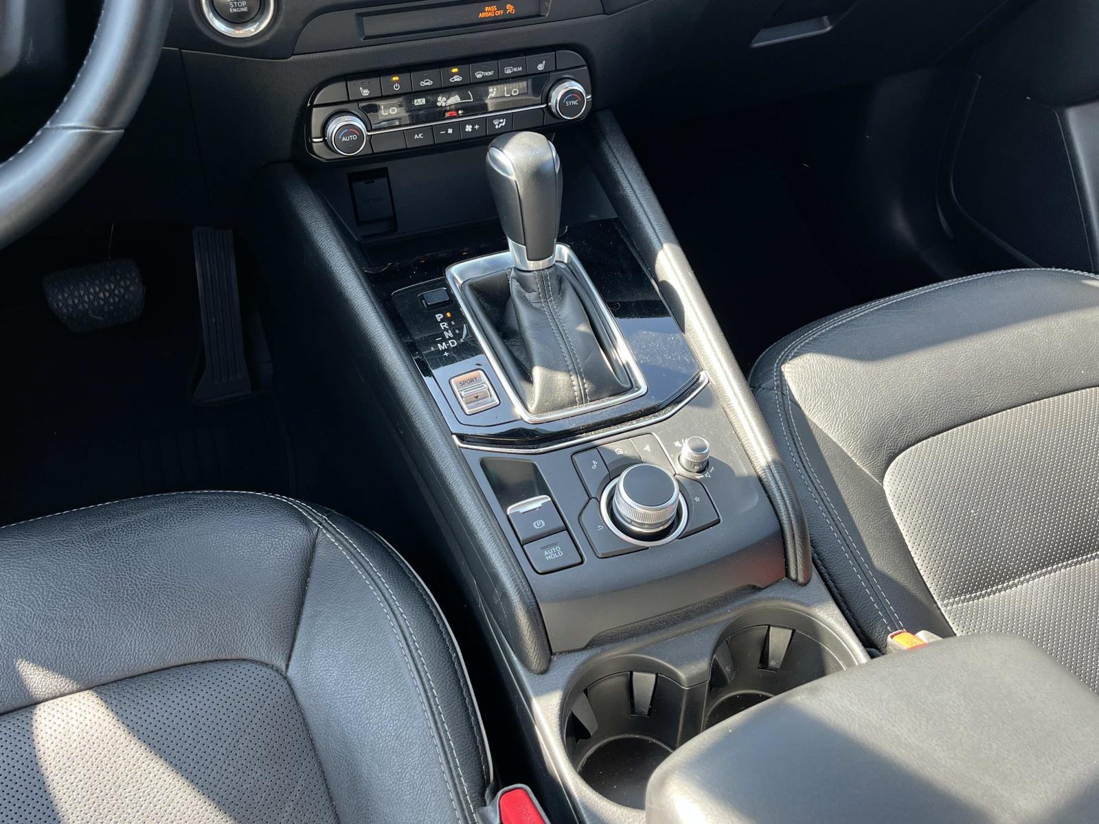 2025 Mazda CX-5 S Preferred package - Photo 15