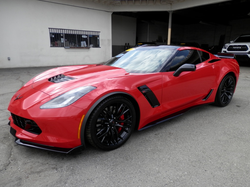 Used 2019 Chevrolet Corvette Z06 W/2LT (Actual 12,085 Miles) Coupe