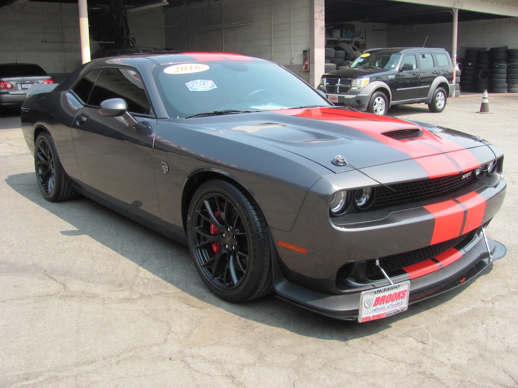 Used 2016 Dodge Challenger SRT Hellcat (6-SPD MANUAL) Coupe