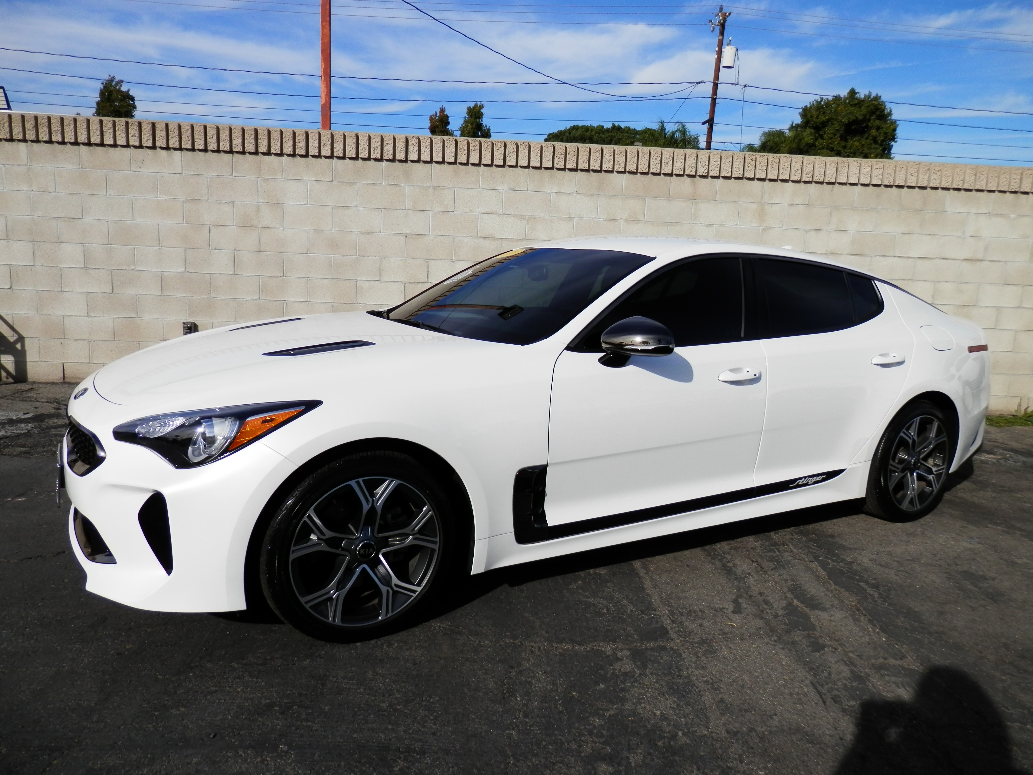  Kia Stinger