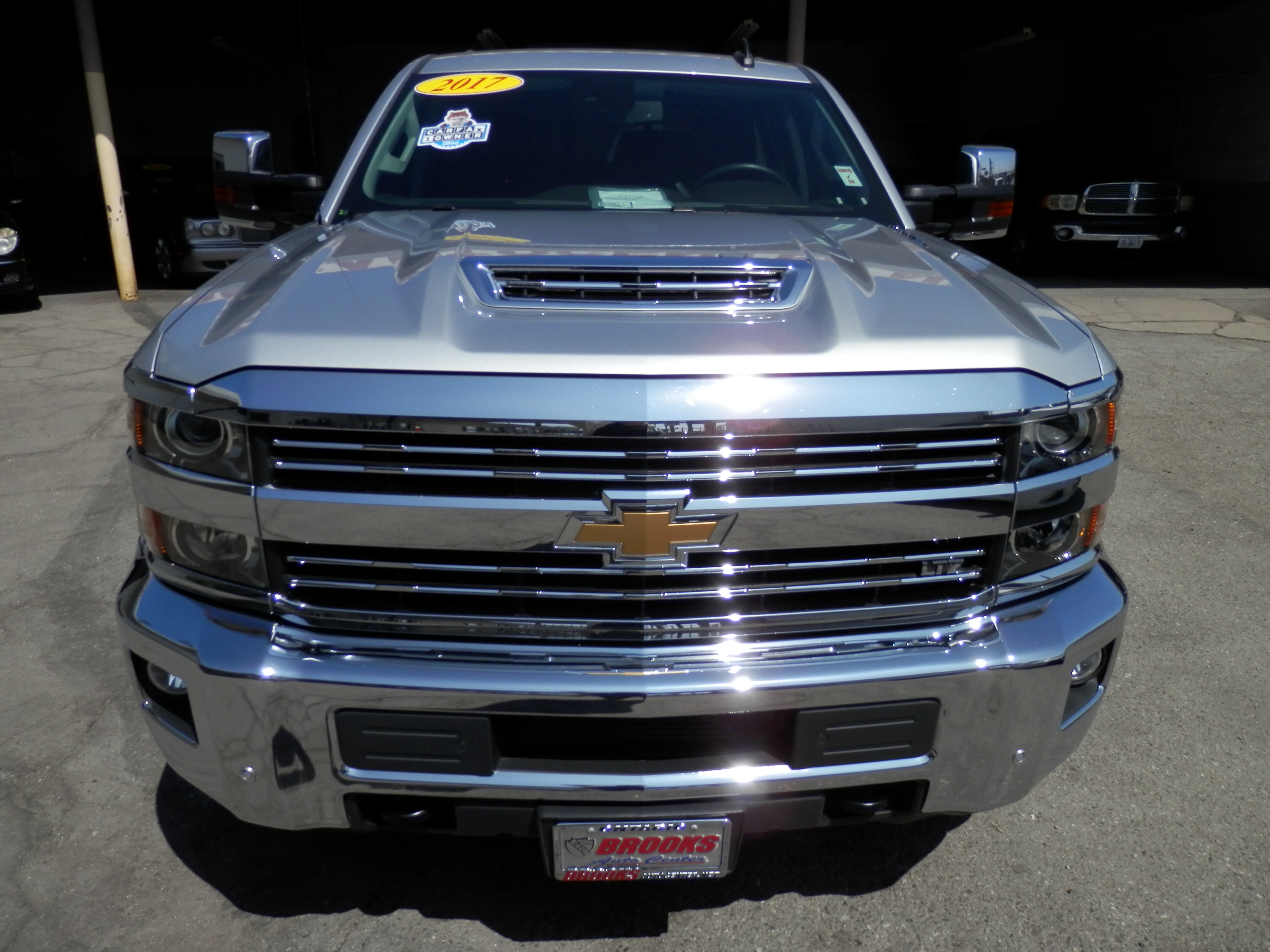 Used 2017 Chevrolet Silverado 2500HD LTZ (6.6 Turbo Diesel 4WD) Truck Crew Cab