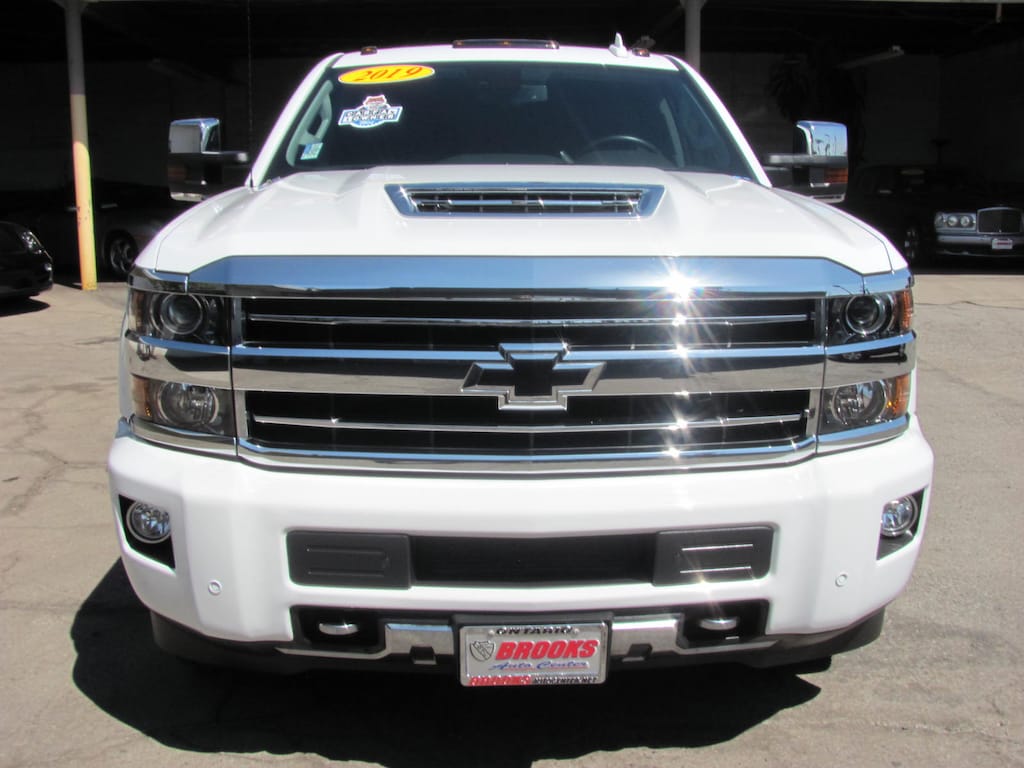 Used 2019 Chevrolet Silverado 3500HD High Country Dually 6.6 Turbo Dsl 4WD Truck Crew Cab