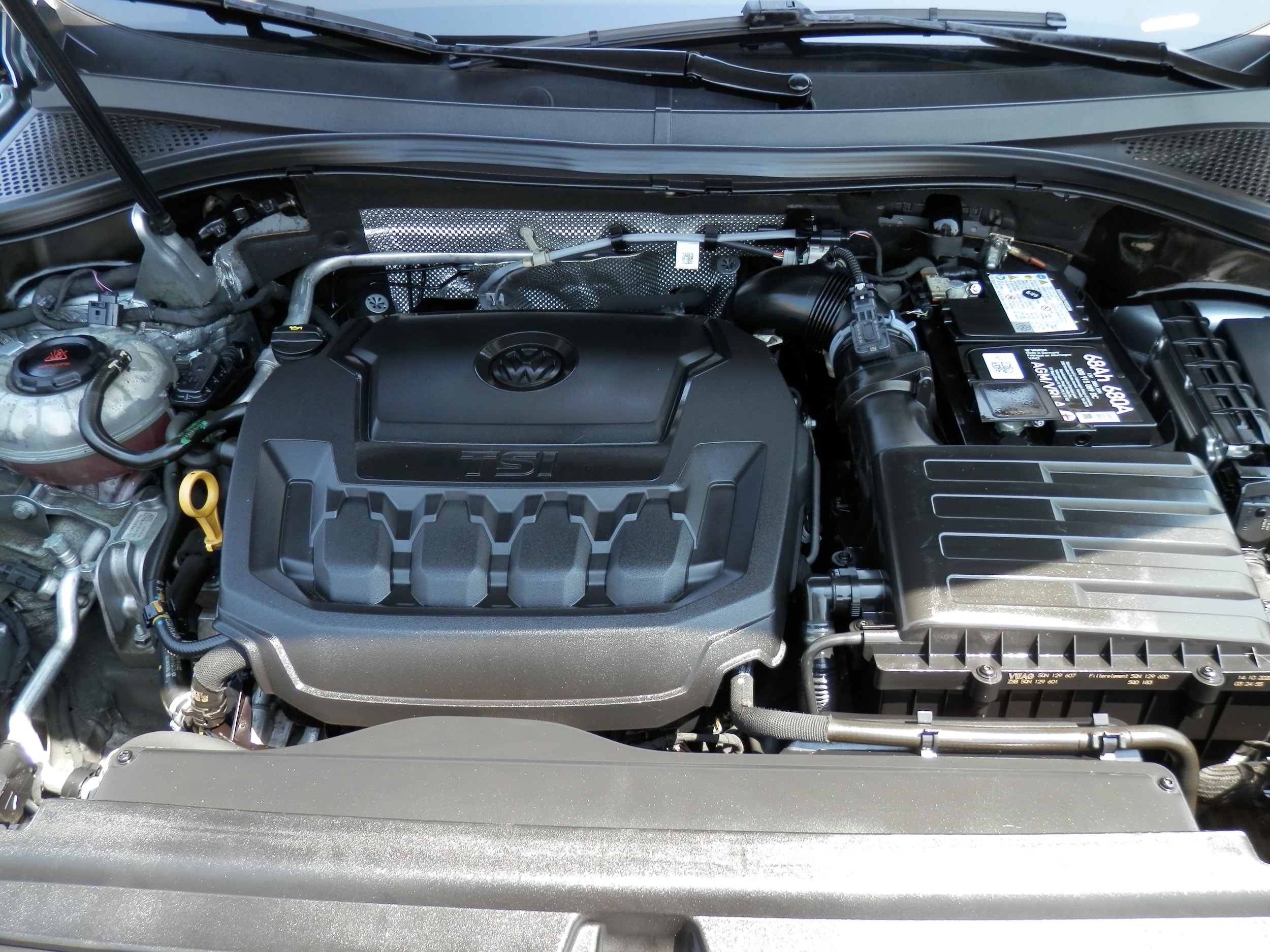 2021 Volkswagen Tiguan SE - Photo 31