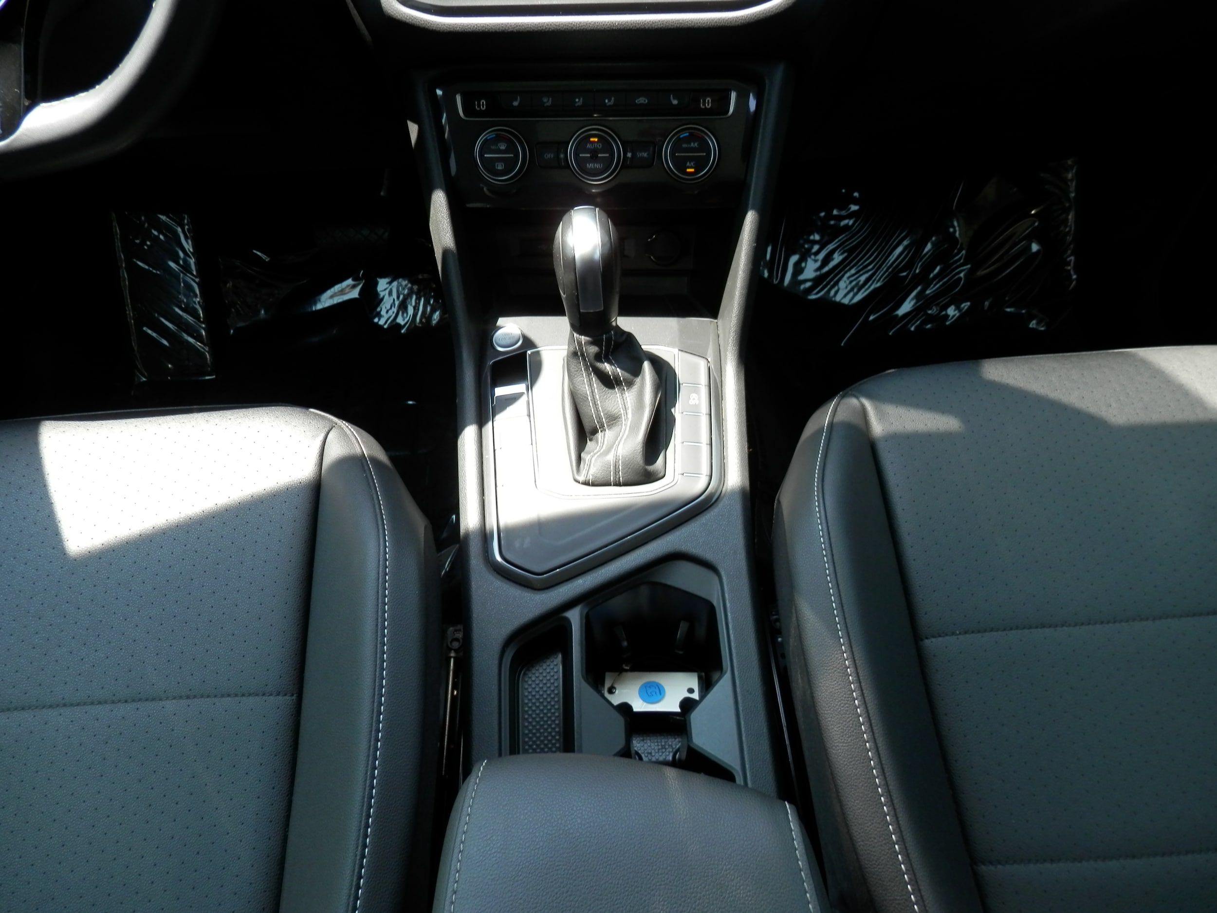 2021 Volkswagen Tiguan SE - Photo 29