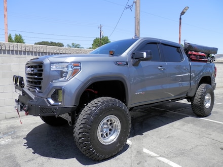 2021 GMC Sierra 1500 AT4 (LIFTED SEMA SHOW STOPPER) Truck Crew Cab