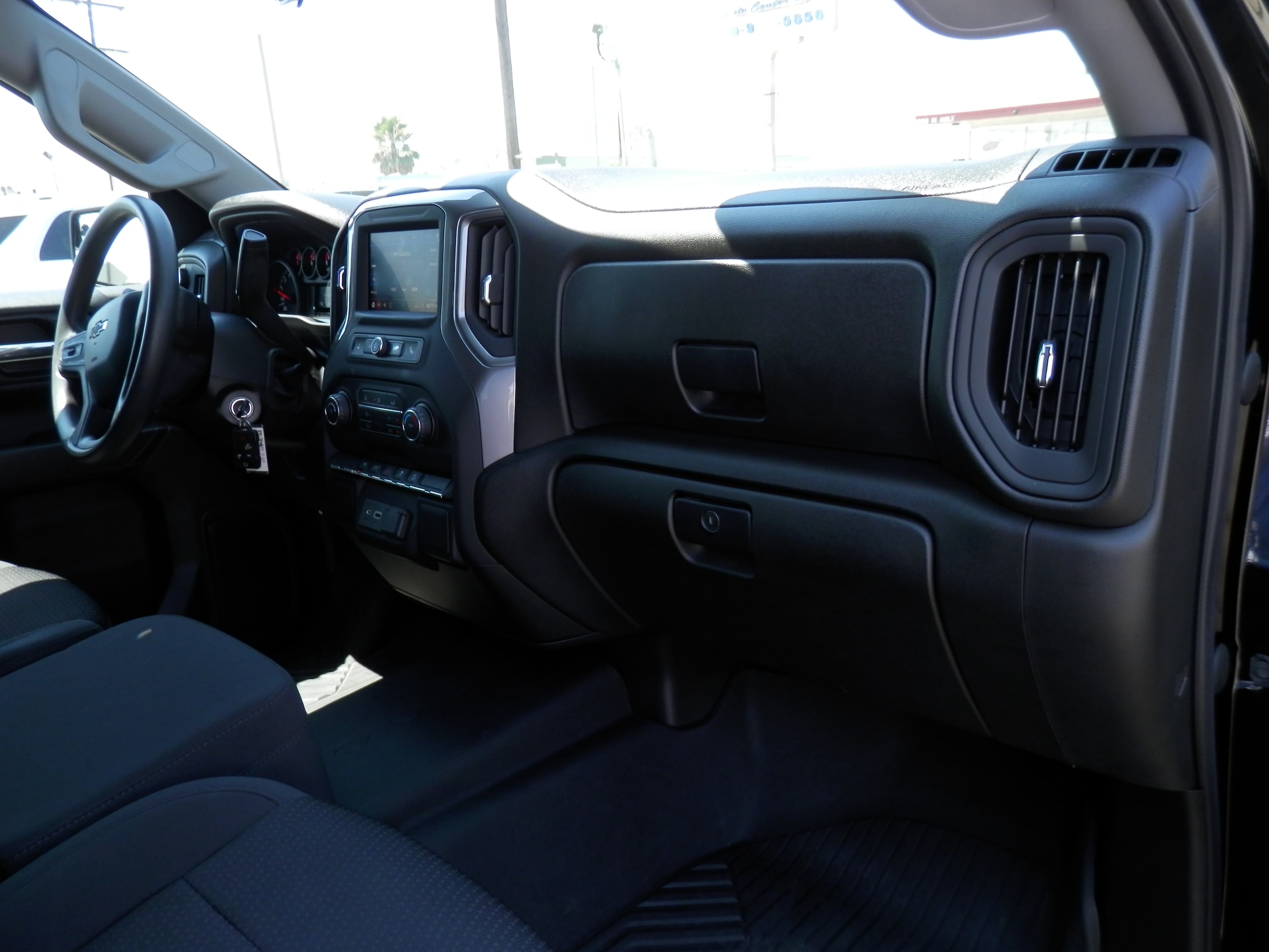 2021 Chevrolet Silverado 1500 Custom - Photo 34