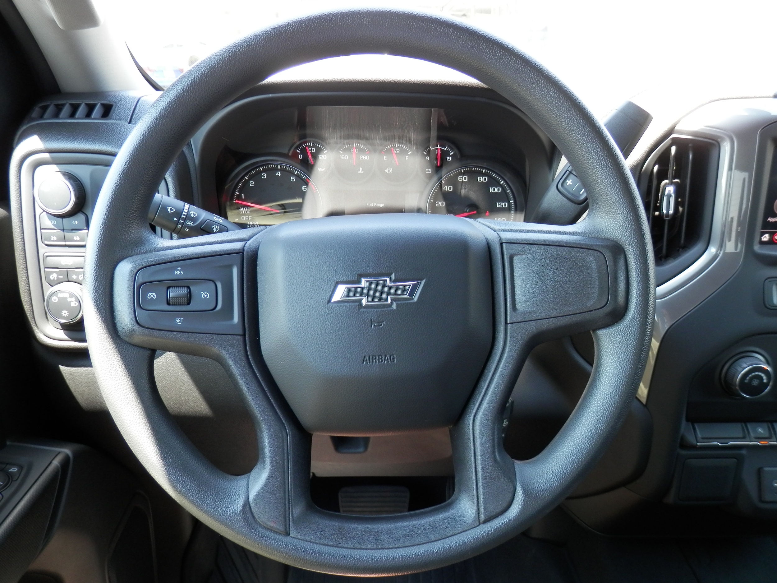 2021 Chevrolet Silverado 1500 Custom - Photo 28