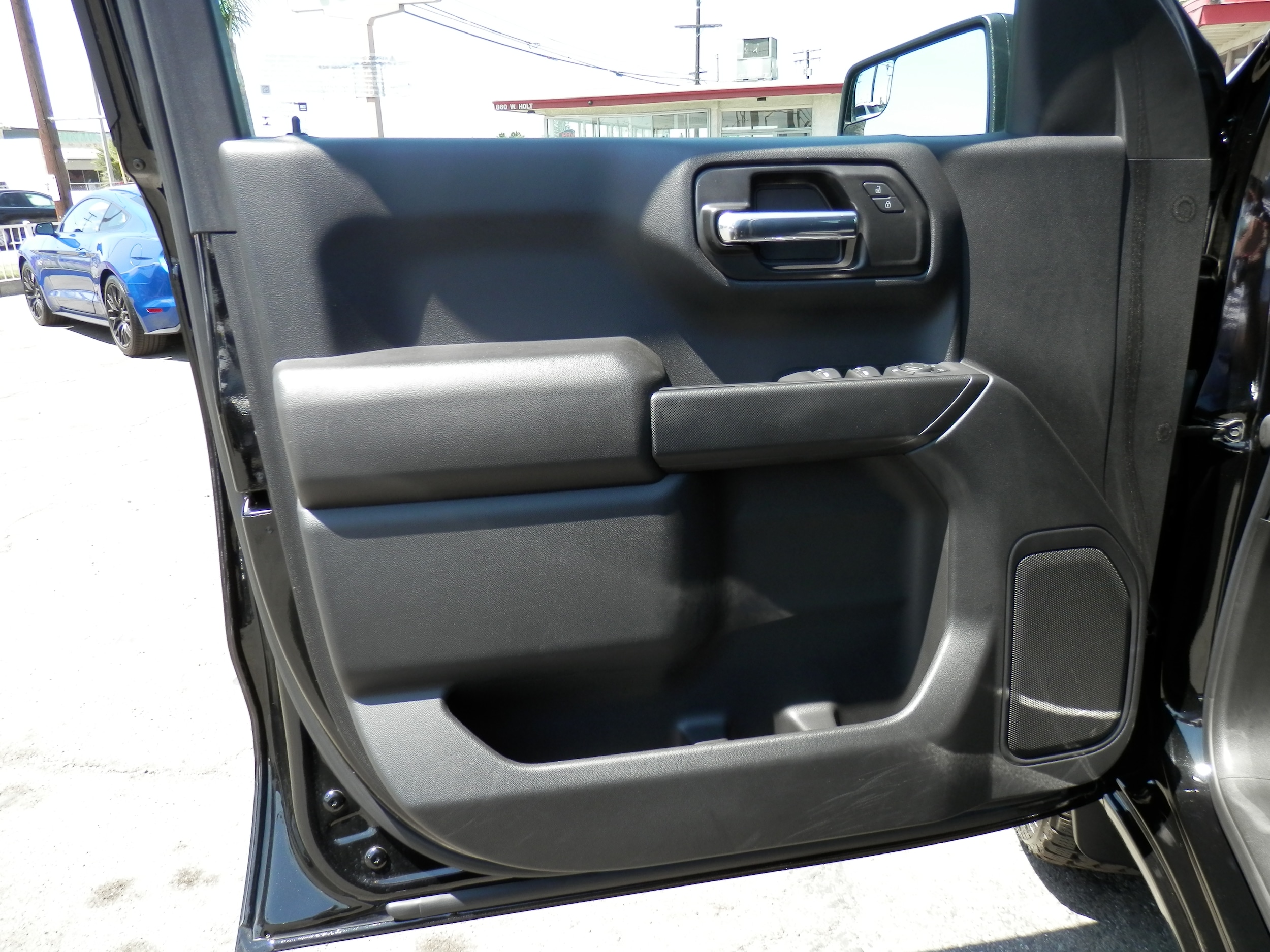 2021 Chevrolet Silverado 1500 Custom - Photo 19