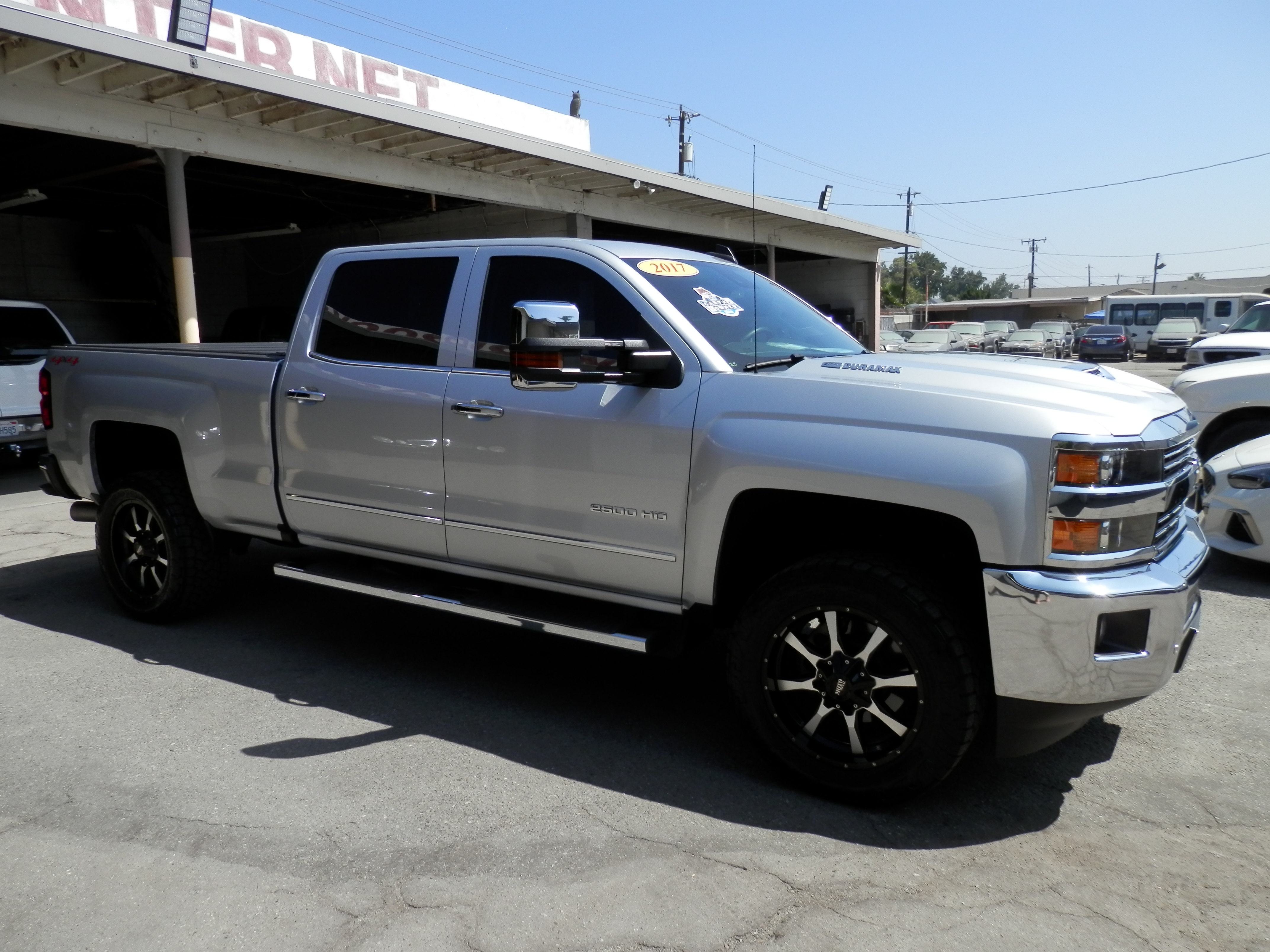 Used 2017 Chevrolet Silverado 2500HD LTZ (6.6 Turbo Diesel 4WD) Truck Crew Cab