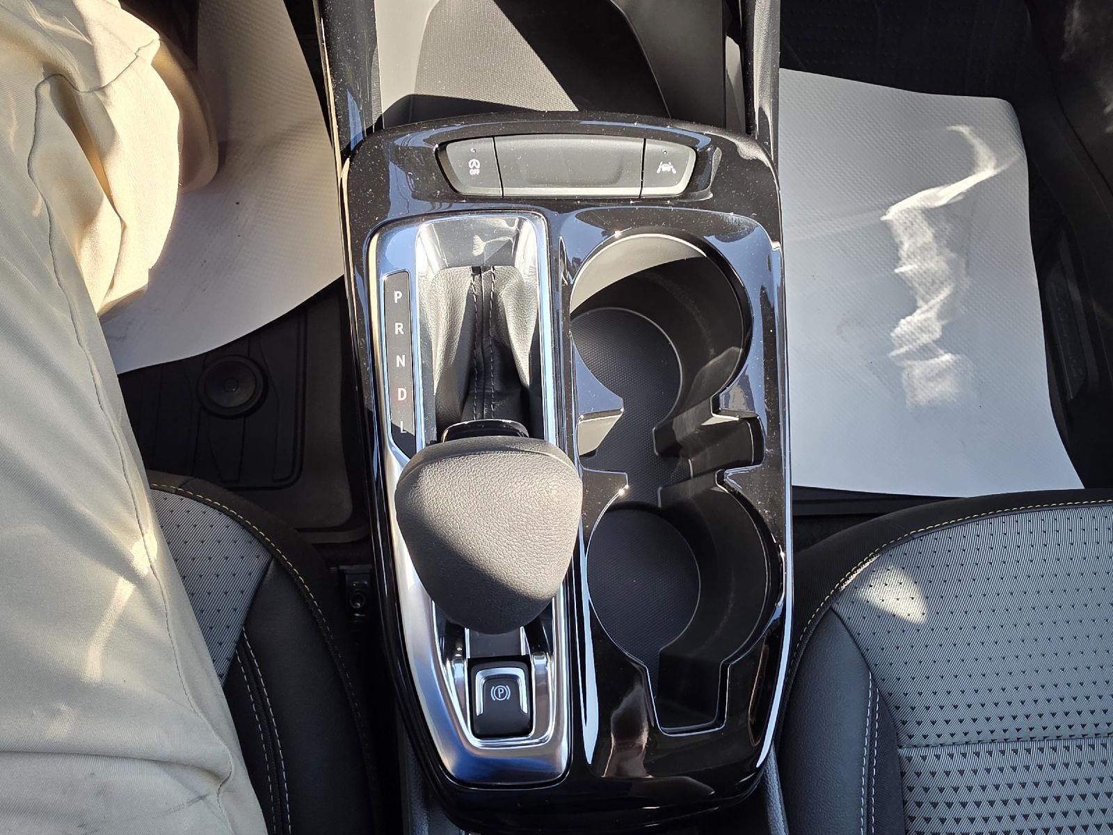 2026 Chevrolet Trax LT - Photo 15