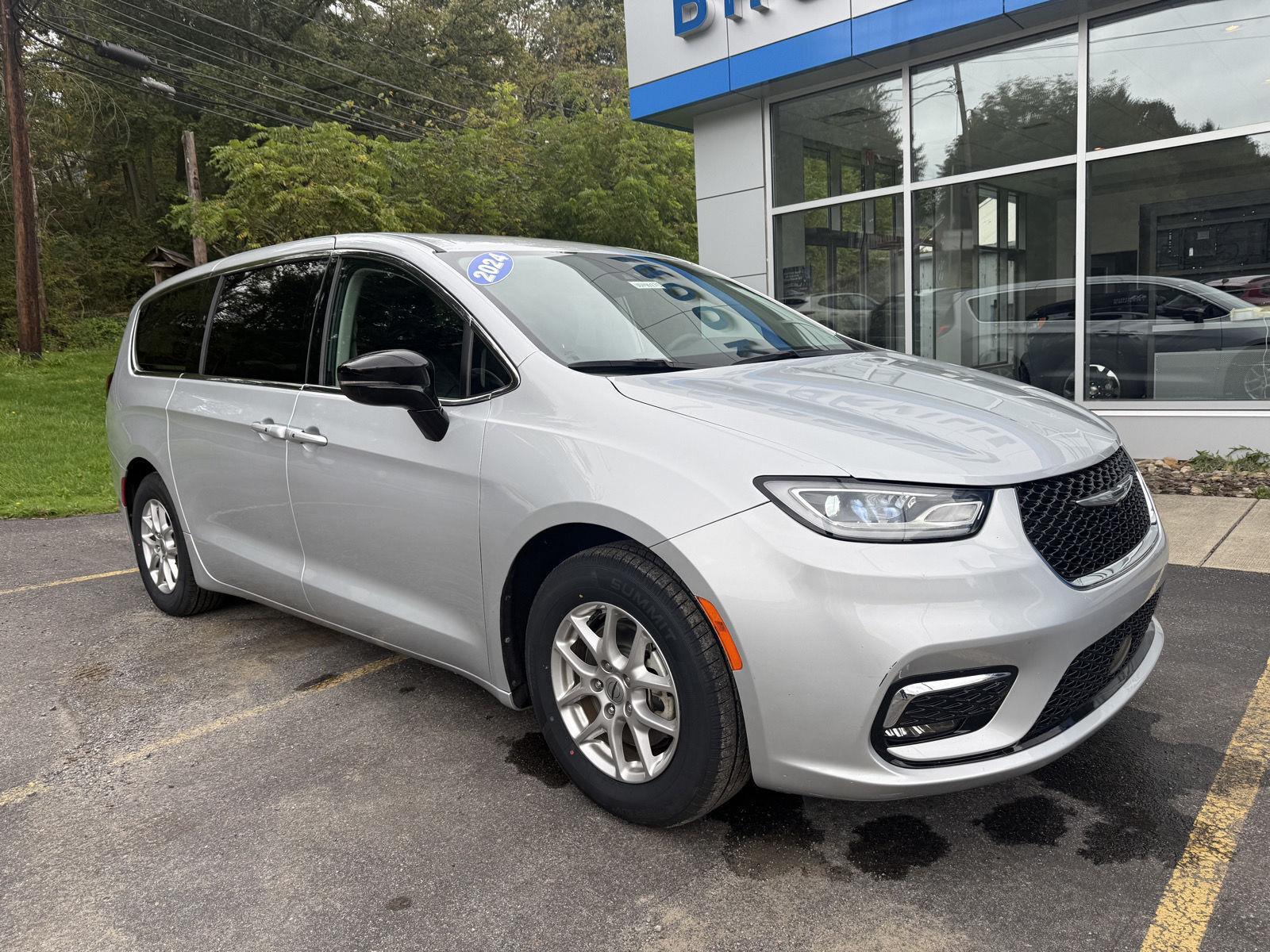 2024 Chrysler Pacifica