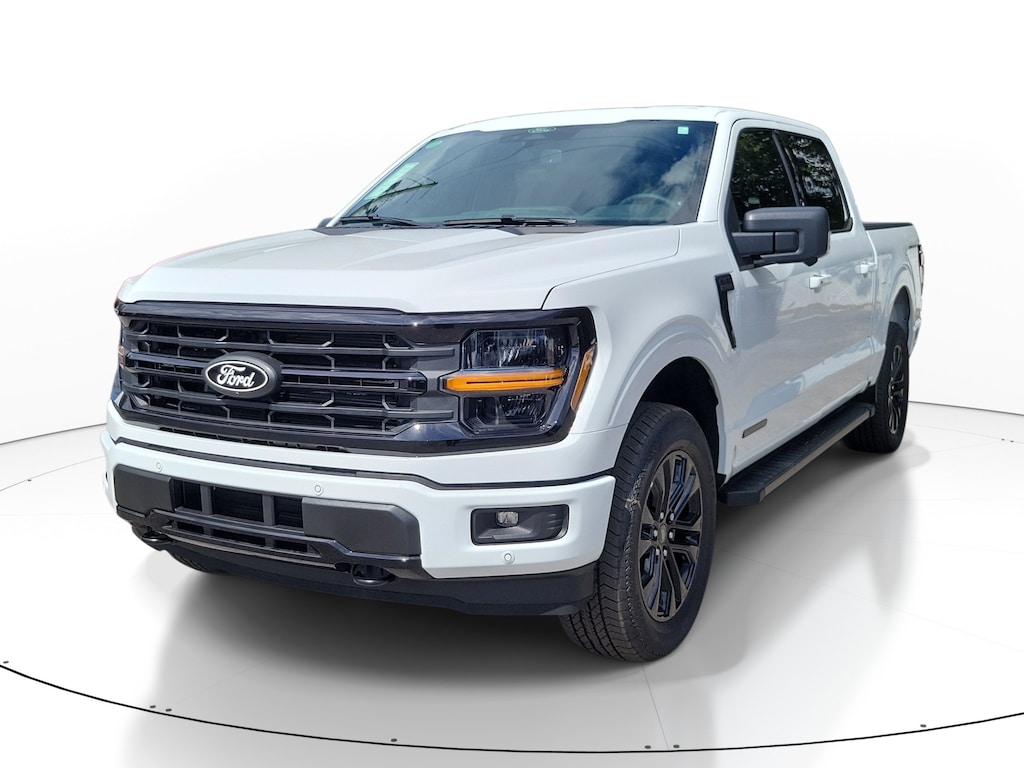 New 2026 Ford F-150 XLT Truck SuperCrew Cab