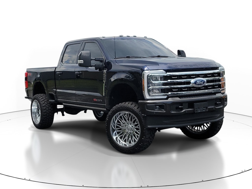 Used 2025 Ford F-250 King Ranch Truck Crew Cab