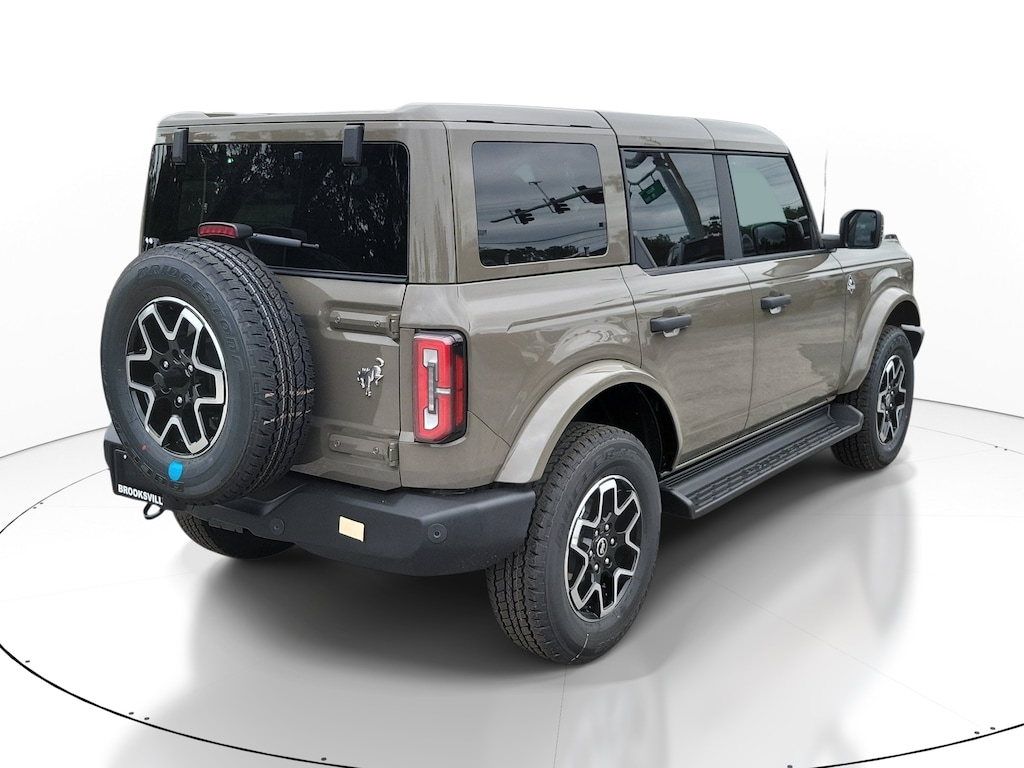New 2026 Ford Bronco Outer Banks SUV
