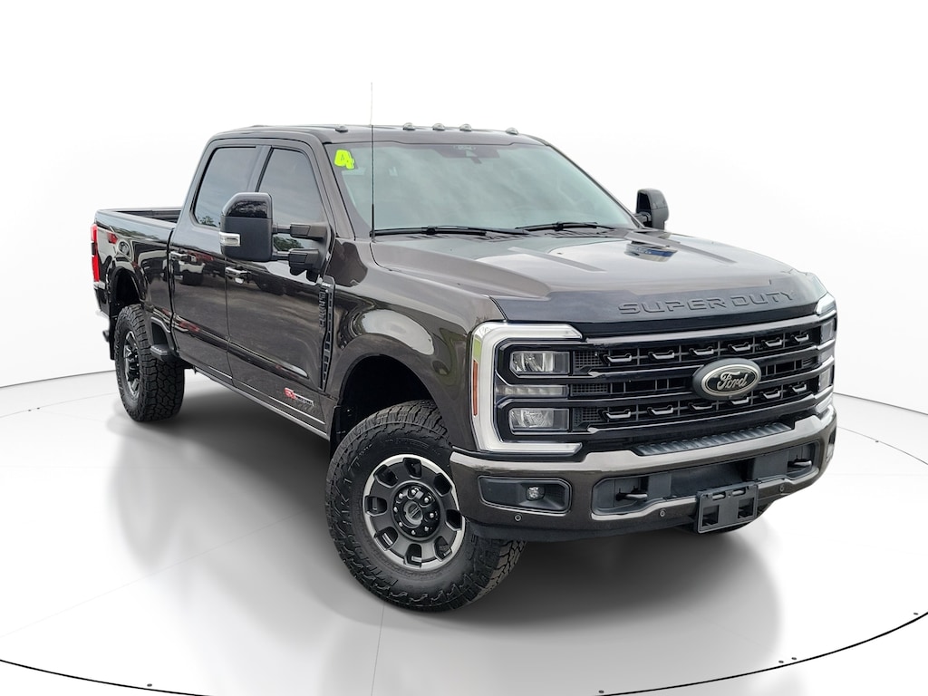 Used 2024 Ford F-250 LARIAT Truck Crew Cab