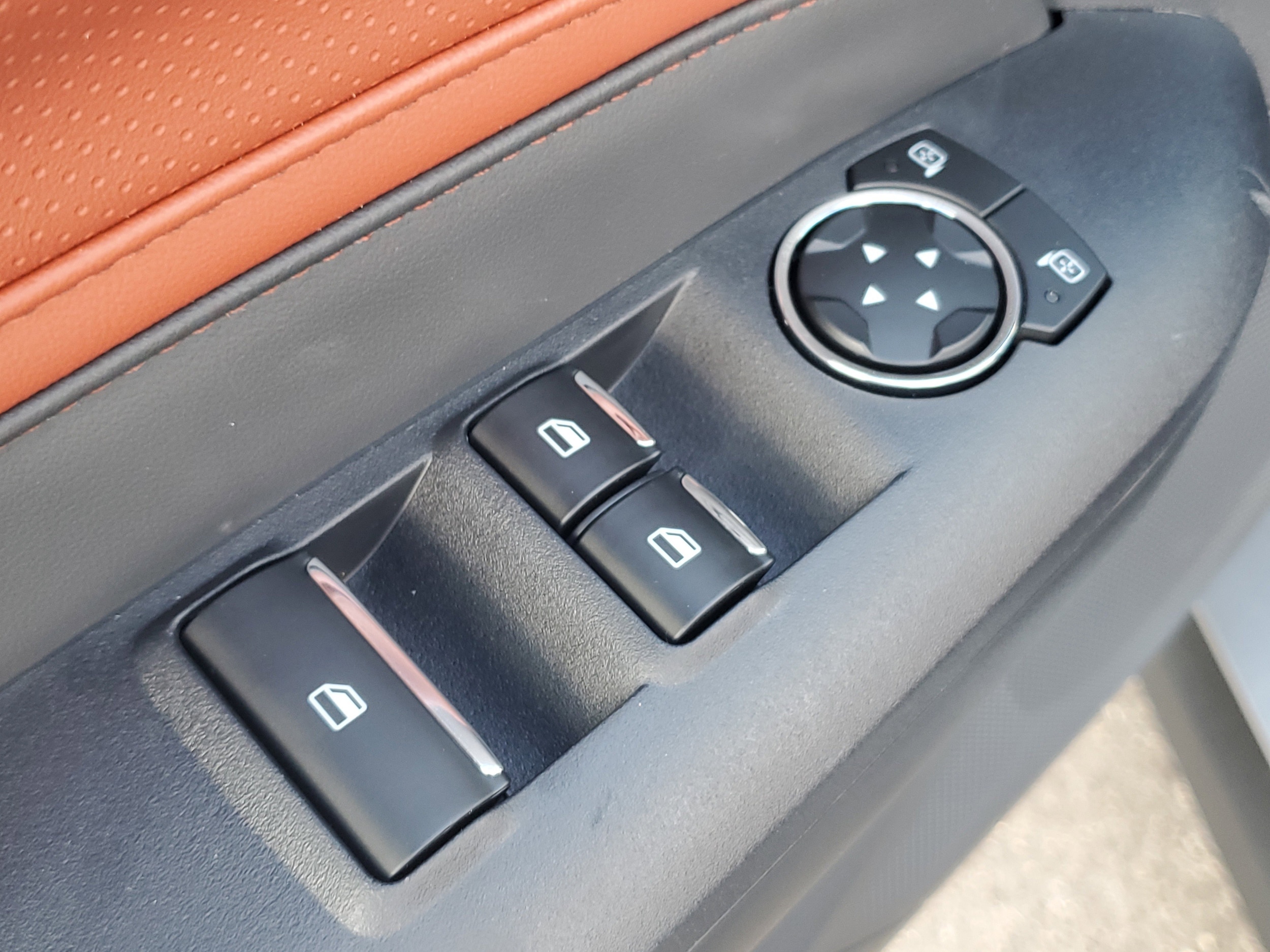 2026 Ford Mustang EcoBoost Premium Convertible - Photo 16