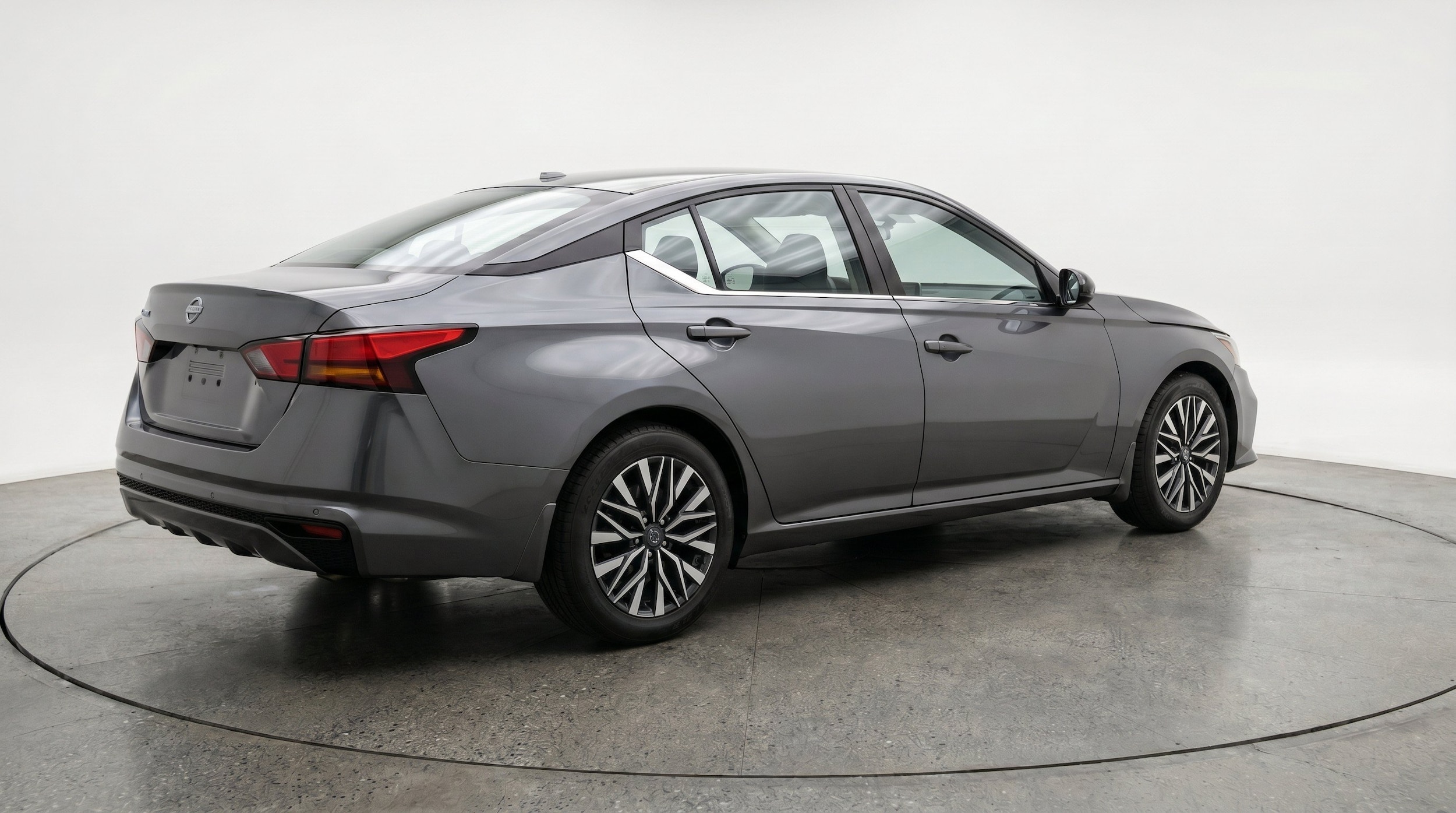 Thumbnail: 2025 Nissan Altima - 9
