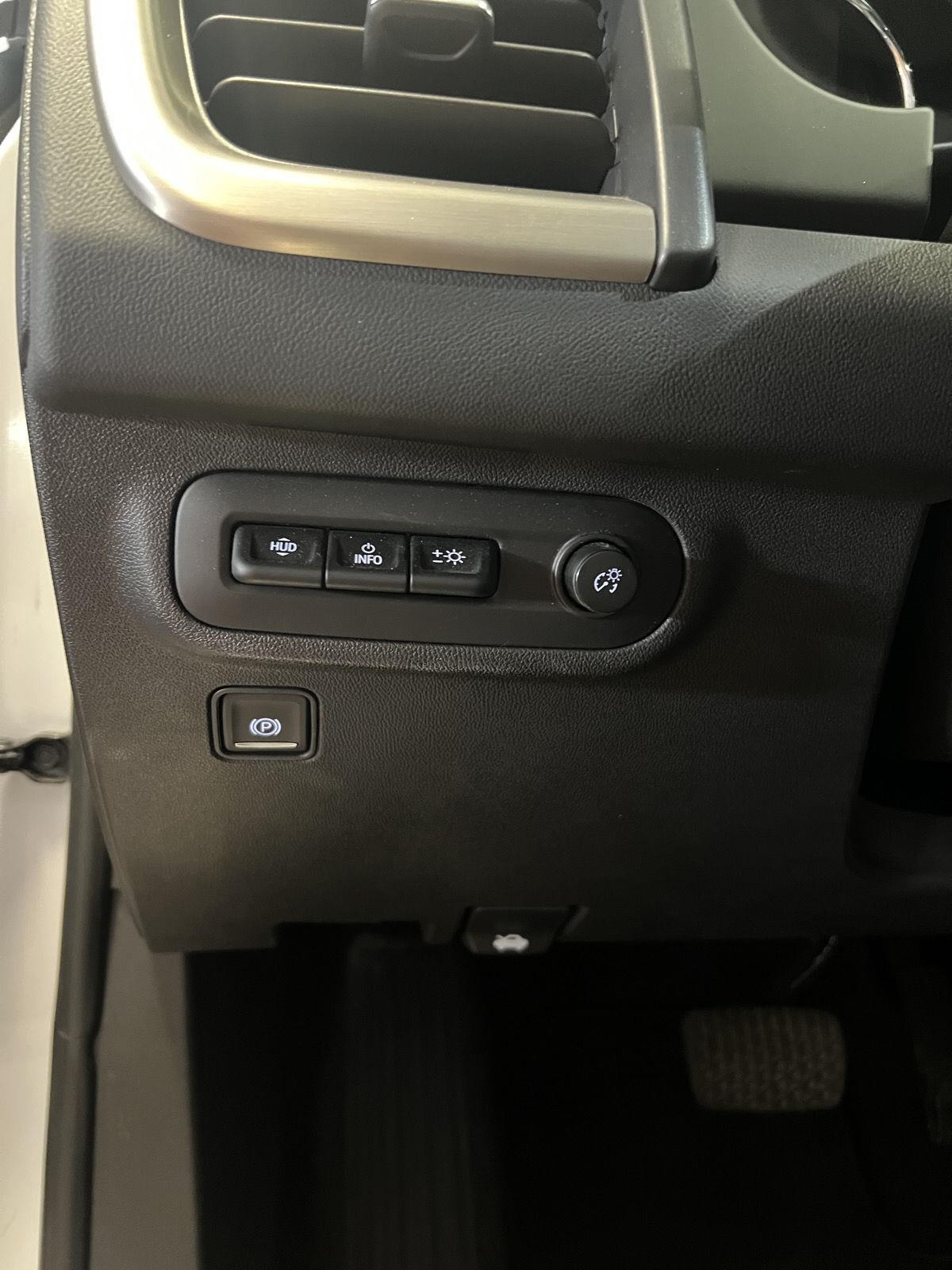 2023 GMC Terrain Denali - Photo 19