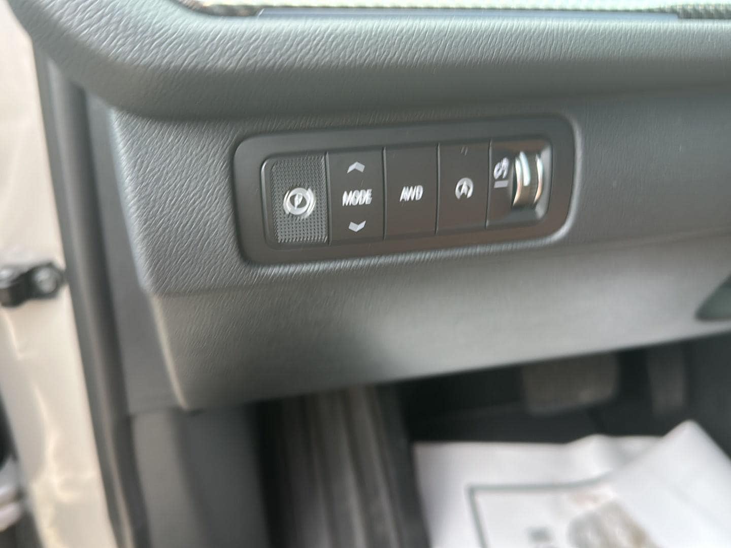 2027 Chevrolet Traverse Z71 - Photo 13