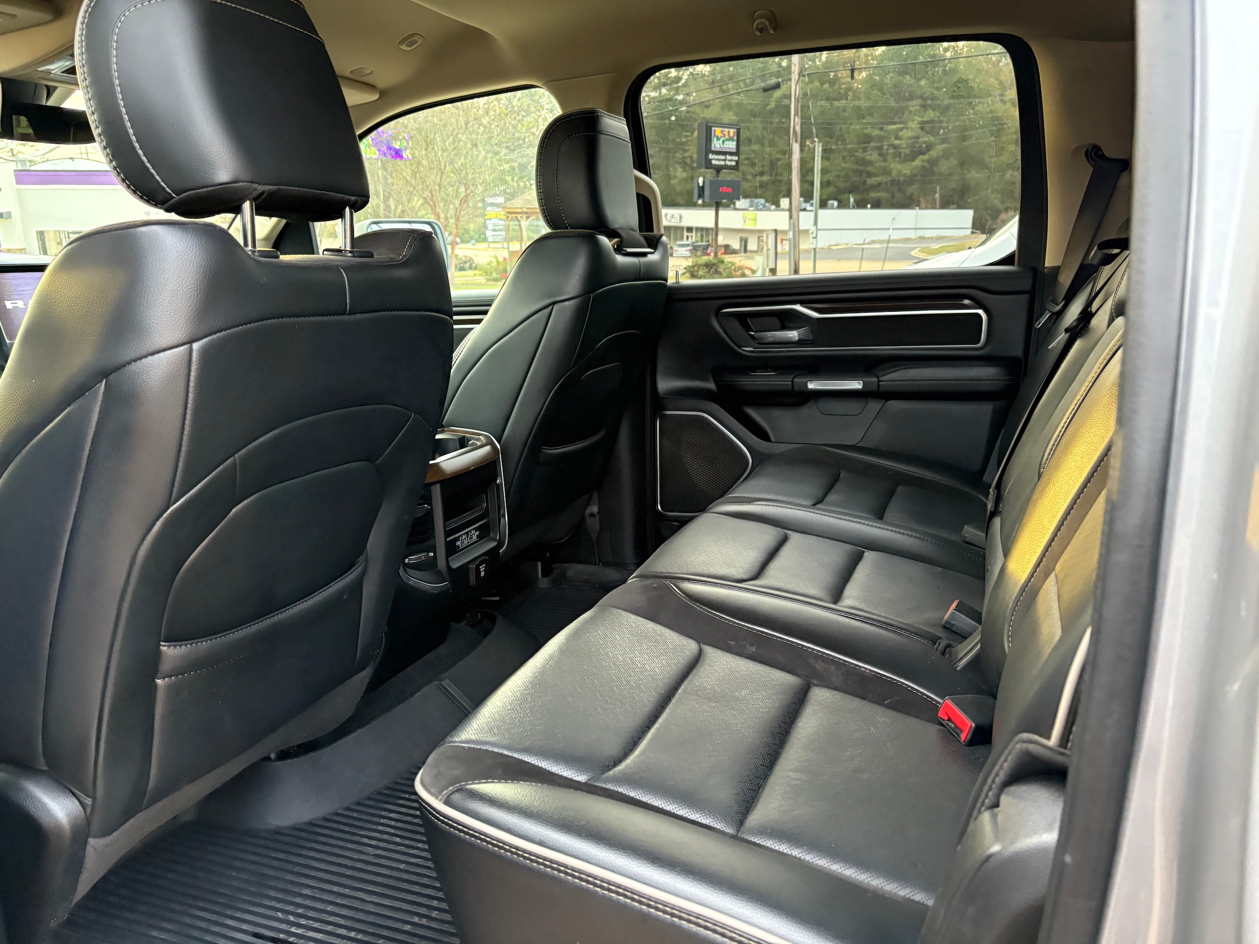 2021 RAM Ram 1500 Pickup Laramie - Photo 6