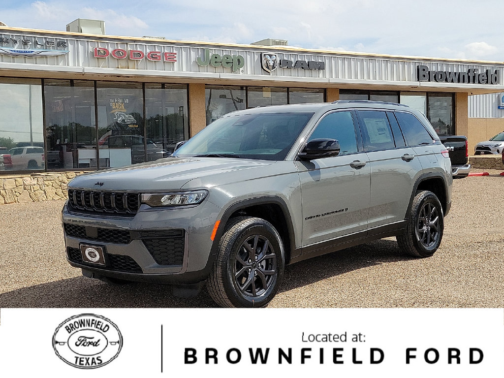 2027 Jeep Grand Cherokee Laredo