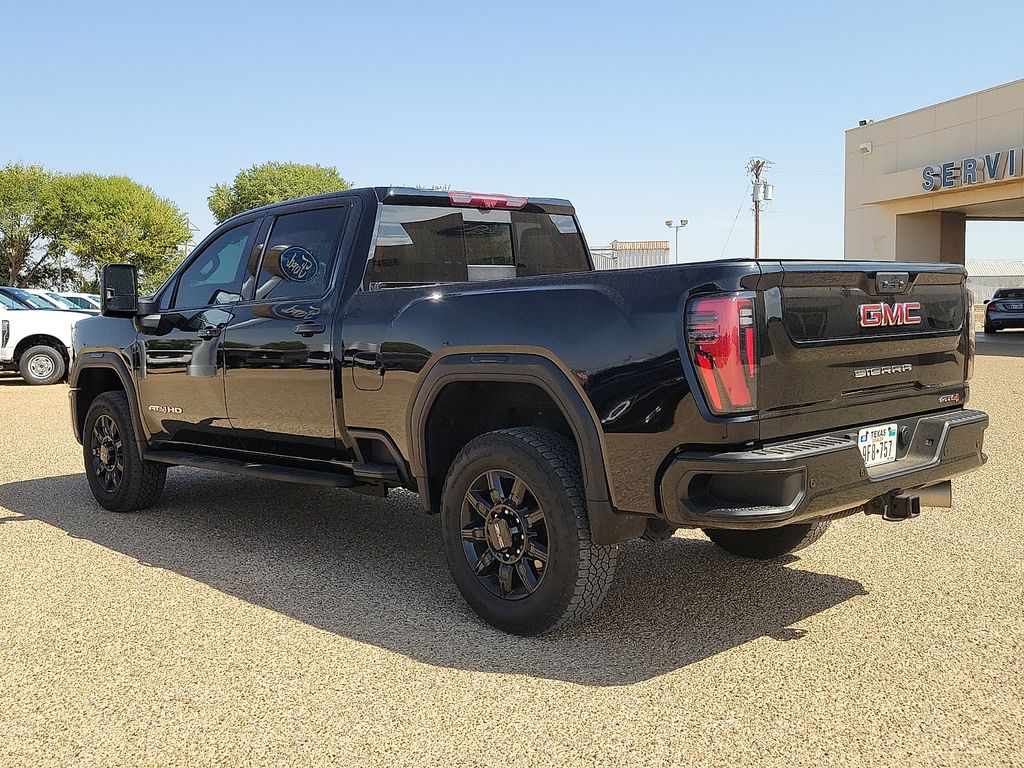 Used 2024 GMC Sierra 2500HD AT4 Truck