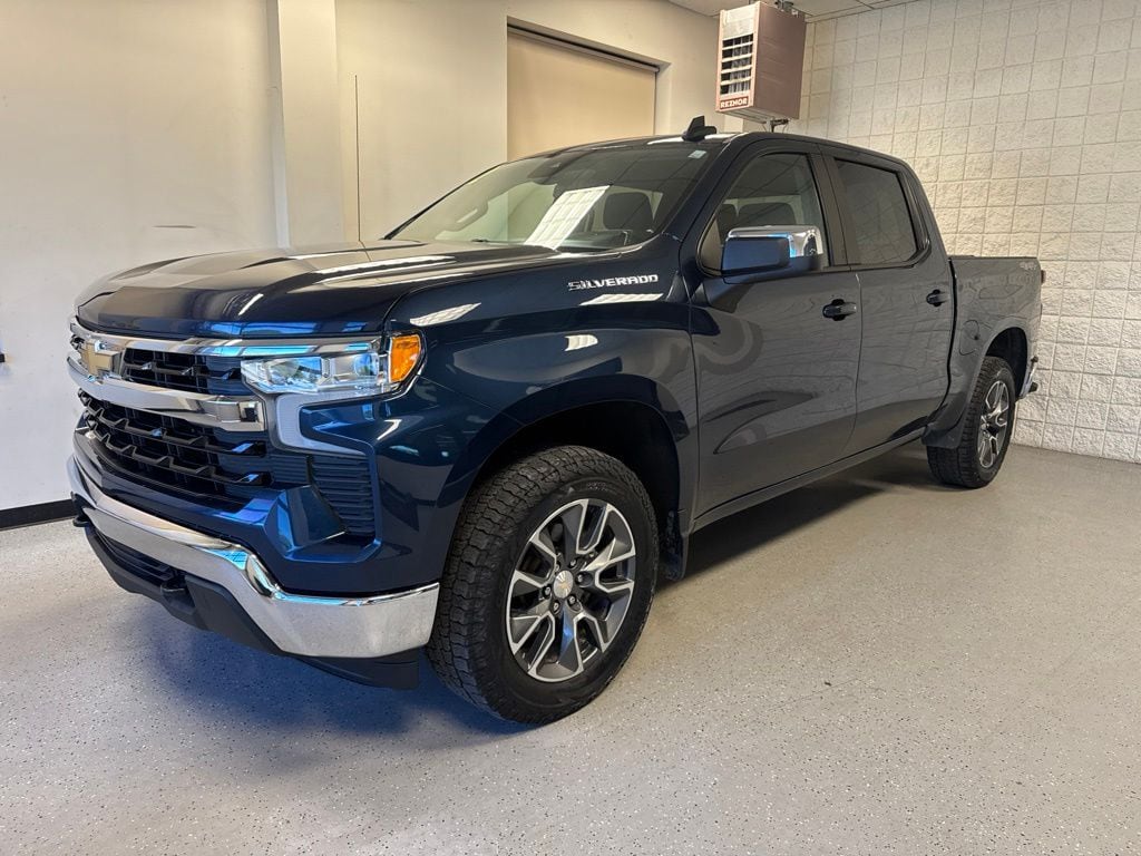 Used 2022 Chevrolet Silverado 1500 LT Truck