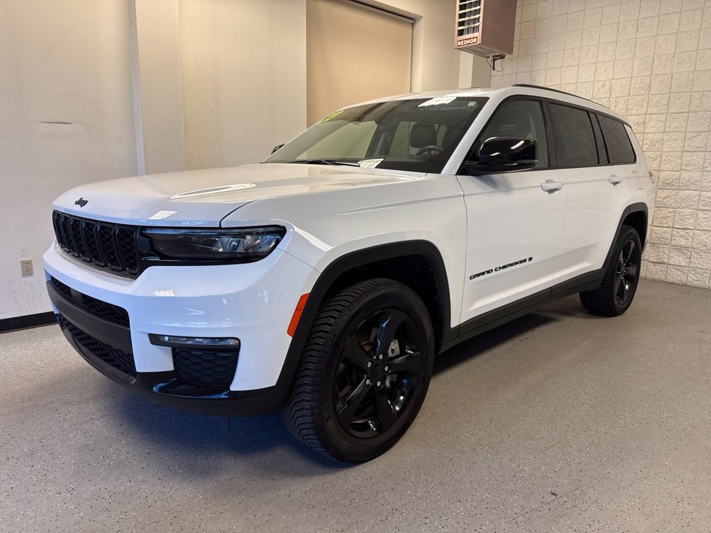 Used 2023 Jeep Grand Cherokee L Limited SUV