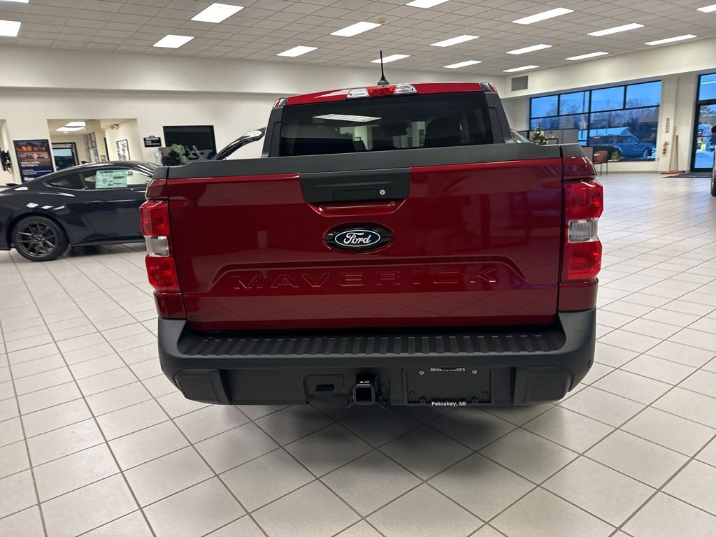 2025 Ford Maverick XLT - Photo 10