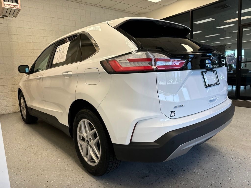 Certified 2024 Ford Edge SUV