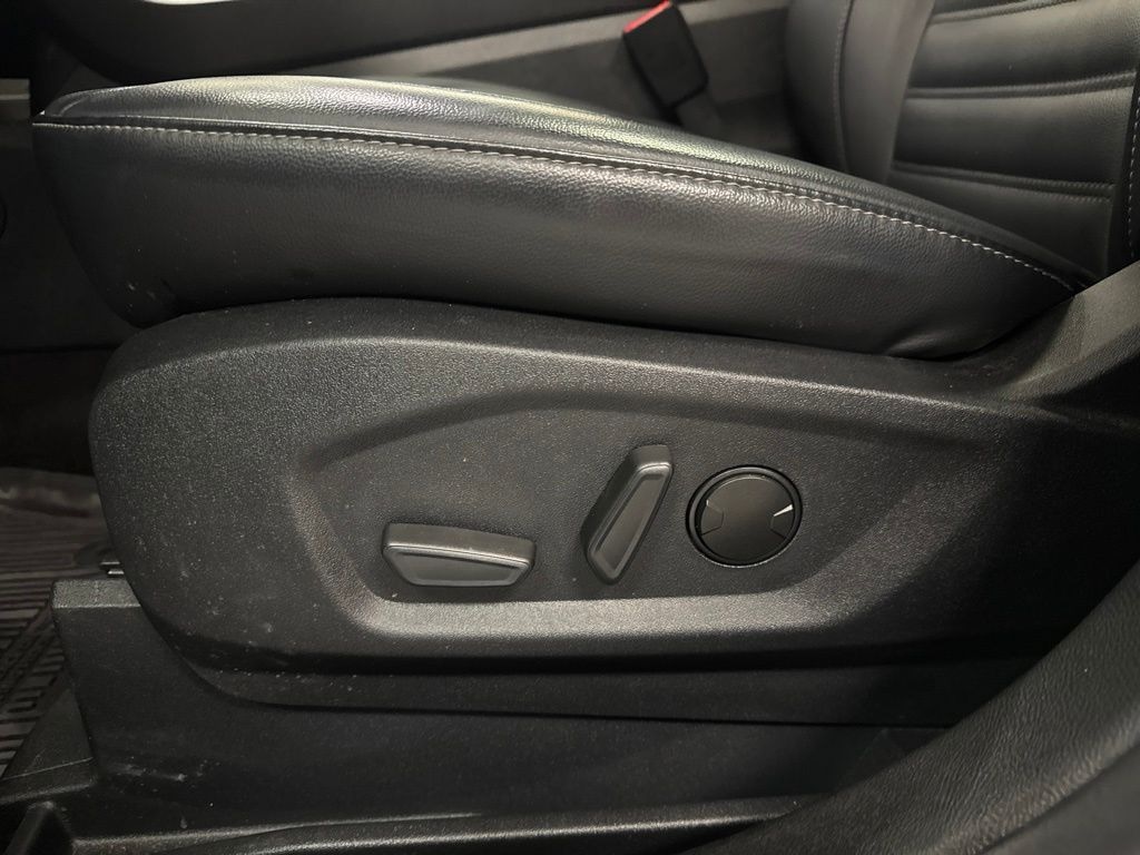 Certified 2024 Ford Edge SUV