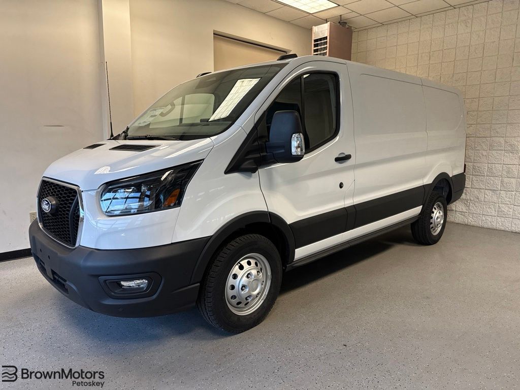  Ford Transit-250 Cargo