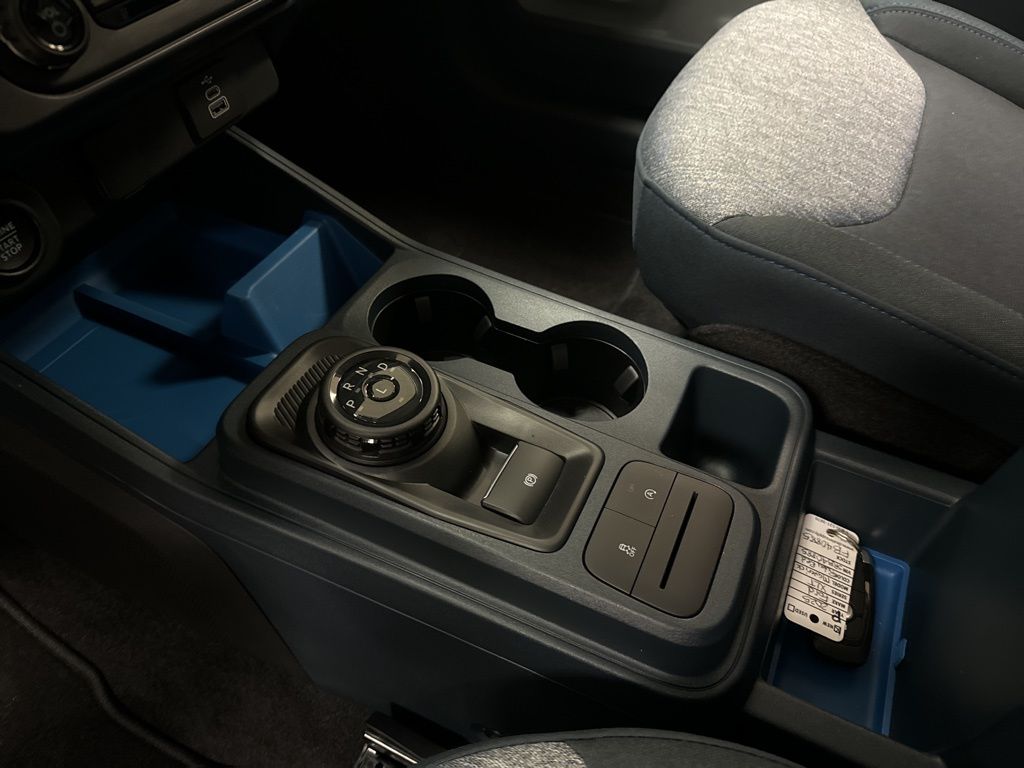 2025 Ford Maverick XLT - Photo 23