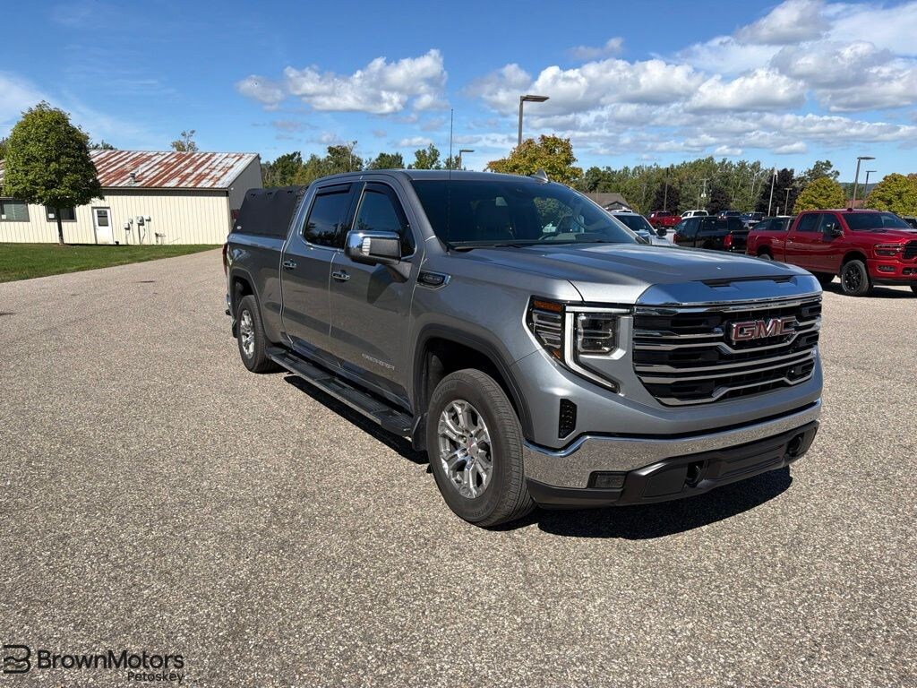 Used 2024 GMC Sierra 1500 SLT Truck Crew Cab
