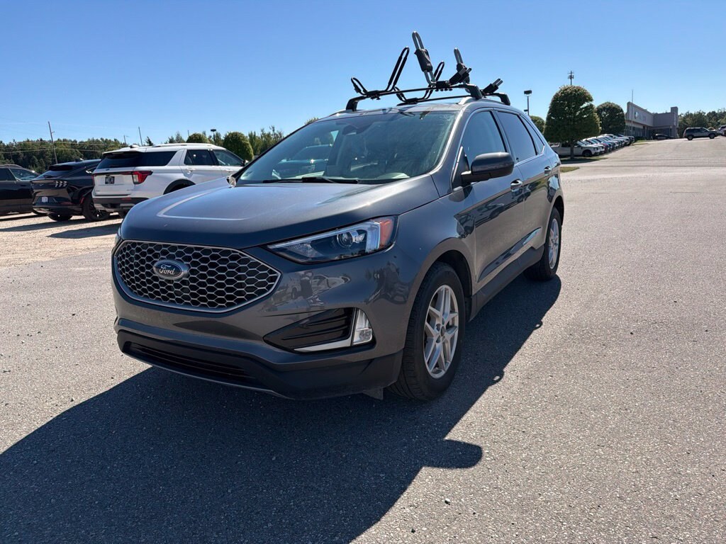 Used 2024 Ford Edge SUV