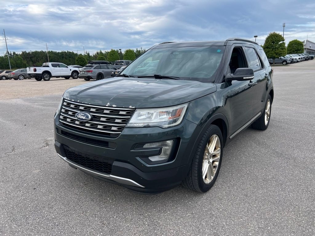 Used 2016 Ford Explorer XLT SUV