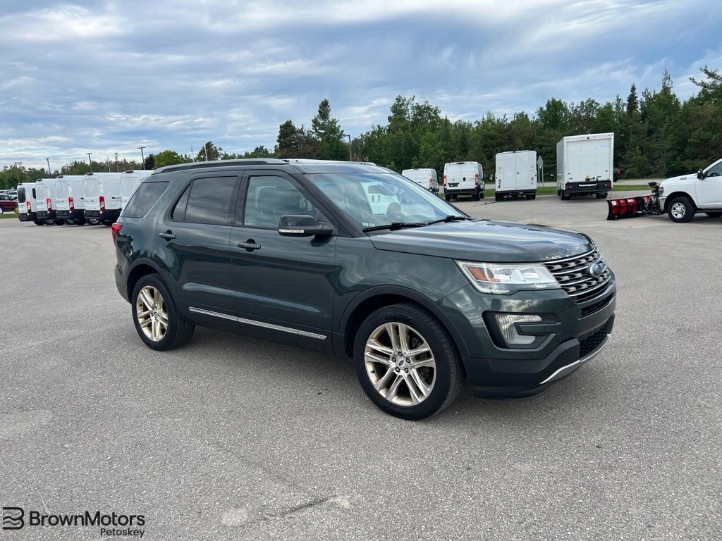 Used 2016 Ford Explorer XLT SUV