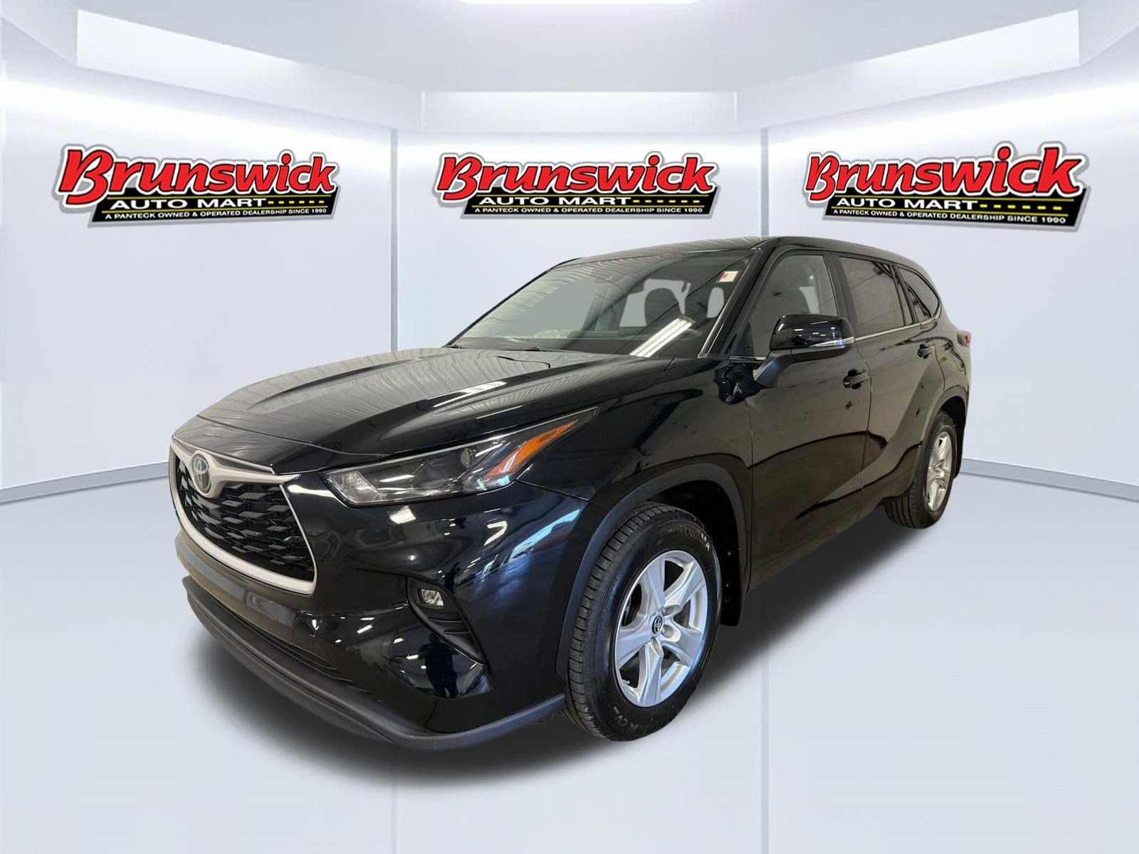 2024 Toyota Highlander SUV 