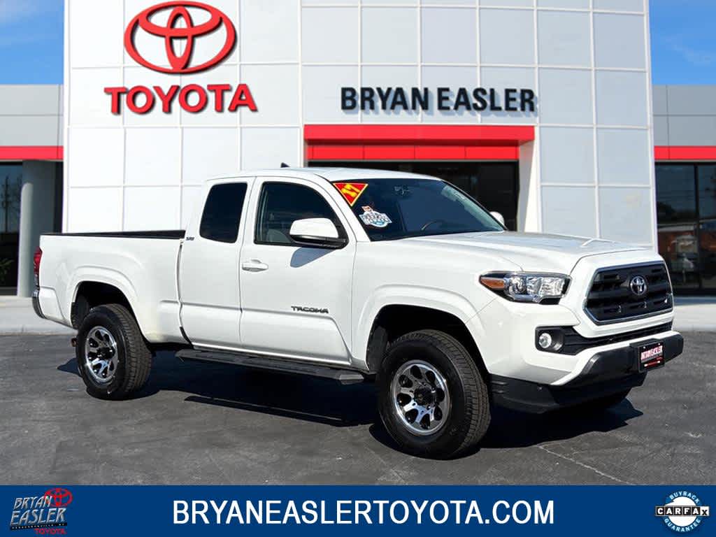 2017 Toyota Tacoma SR5